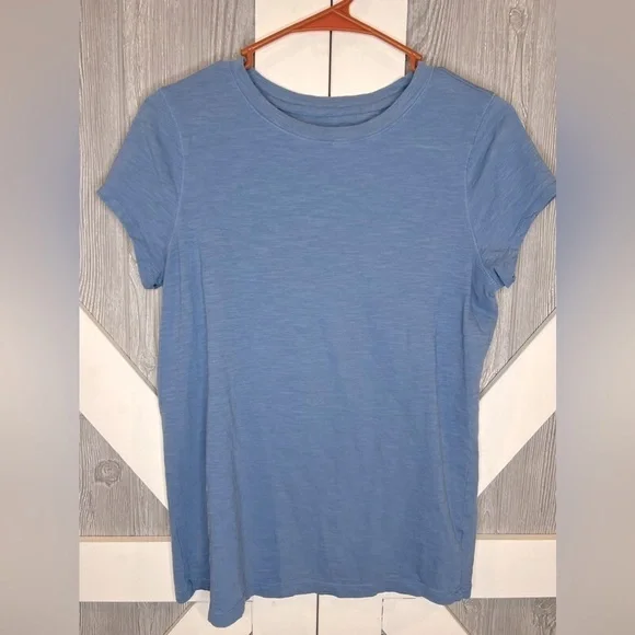 BAG159. Universal Thread Blue Heathered Short Sleeve 100% Cotton Tee M - Picture 1 of 5
